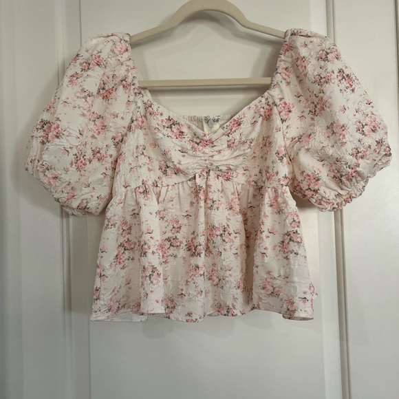 English Factory Tops - English Factory Feminine Blush Floral Bohemian Puff Sleeve Blouse